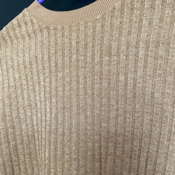 Beige Crew Neck Cropped Sweater - Picture 2 of 3